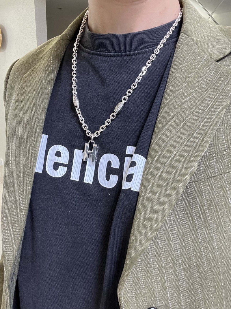 Gucci Necklaces